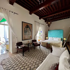 Bed & Breakfast Riad Tizwa Marrakech, Marrakesh