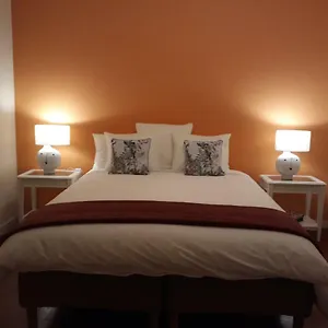  Guest house @airport Portugal